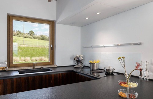 Volterra Villa | Private Villa with hot tub, A/C, WIFI, private pool, patio, pets allowed, close to San Gimignano
