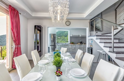 Golubici Villa | Private Villa with hot tub, private pool, WIFI, A/C, TV, terrace, pets allowed, panoramic view
