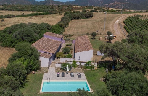 Viddalba House | Private Villa with WIFI, private pool, A/C, TV, patio, pets allowed, panoramic view, parking