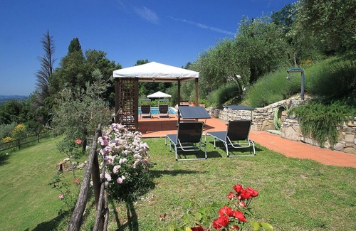 Pontassieve Villa | Private Villa with private pool, WIFI, TV, terrace, panoramic view, parking, close to Florence