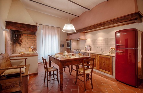 Castelfiorentino Villa | Private Villa with private pool, WIFI, hot tub, sauna, TV, terrace, panoramic view, parking