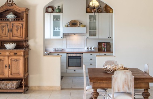 Kontos Villa | Private Villa with Pool, Sea View & Walking Distance To Beach