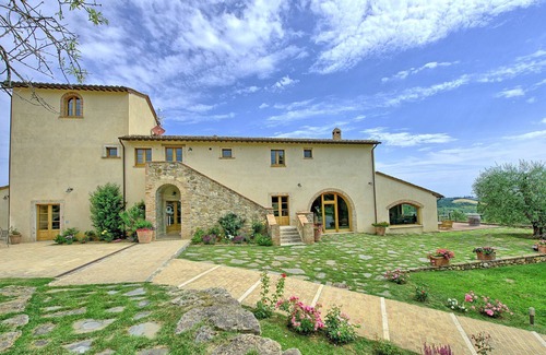 Sarteano Villa | Private Villa with sauna, A/C, WIFI, private pool, TV, panoramic view, close to Montepulciano