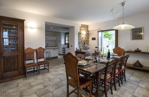 Cortona Villa | Private Villa with sauna, A/C, hot tub, pool, WIFI, TV, terrace, panoramic view, close to Cortona