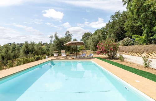 Macerata Villa | Private Villa with WIFI, A/C, private pool, TV, terrace, panoramic view, close to Porto Recanati