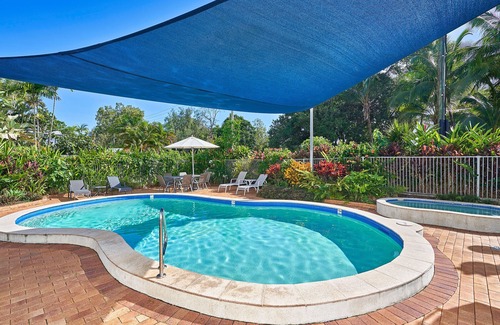 Clifton Beach Apartment | Privately Managed Beachfront Apartment in Argosy Clifton Beach