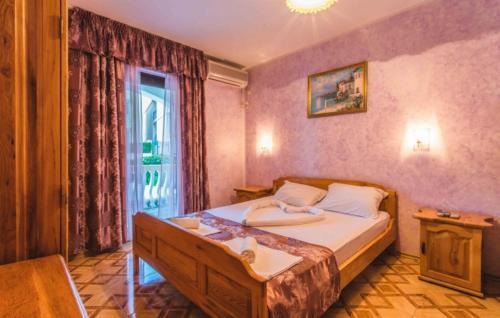 Petrovac Hotel | Privatni smjestaj Toljic