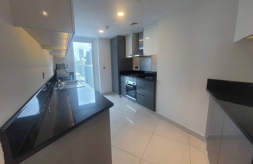 Downtown Dubai Apartment | Prive 1-bedroom apartment with WiFi, fitness room in fantastic Dubai