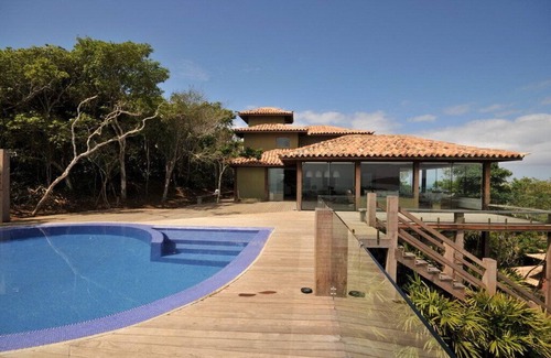 Brava House | Privileged view, swimming pool and lots of comfort! Near Rua das Pedras.