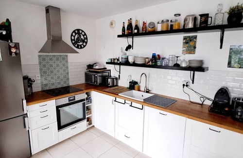 Gagny Apartment | Proche Sites des JO : Appartement Lumineux 3 Chambres, Terrasse, vue et Parking