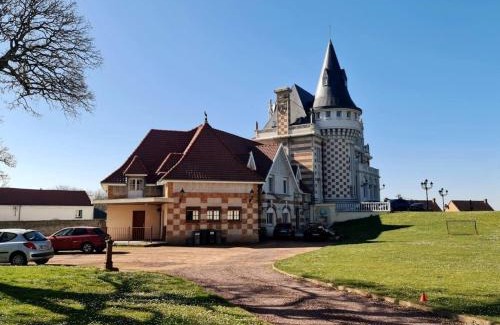 Famars Apartment | Proche Valenciennes - Maison 180 m2 dans dépendances château