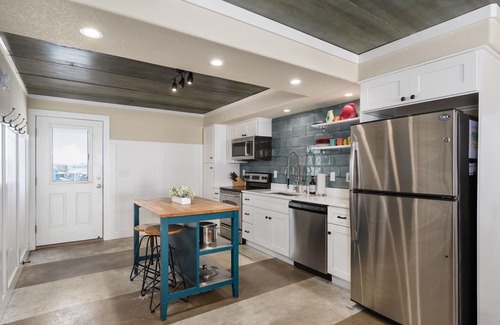 Kill Devil Hills Condo | Professionally Designed Oasis, Budget & Pup Friendly, Walk-in Shower, Pools!