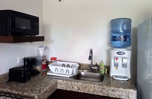 Progreso Municipality Apartment | Progreso East, 1 block from Sea, with pool views