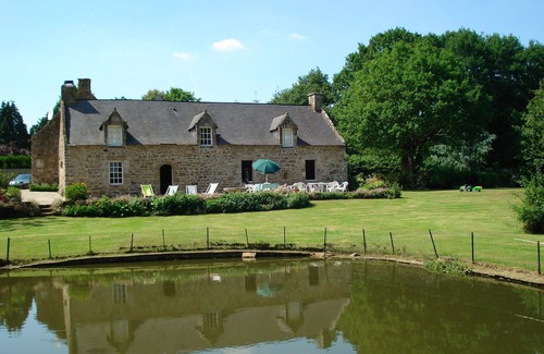 Berric House | Promotion August 24 to 31, 2019 Morbihan 15 km sea, beautiful longère 9people