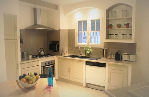 Avignon Villa | PROMOTION from 15 to 28 June Air-conditioned villa 5 minutes from Avignon city center