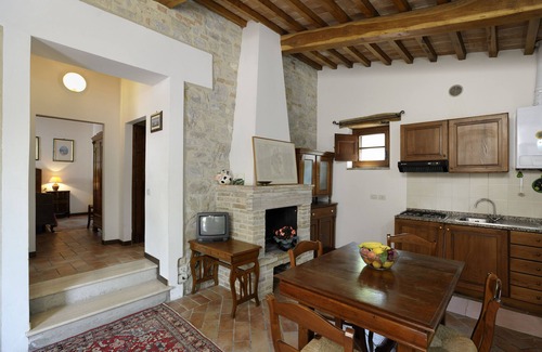 Corciano House | PROMOTION - Straight -Le Gorghe di Valmarino 5km from Perugia Swimming pool and WIFI