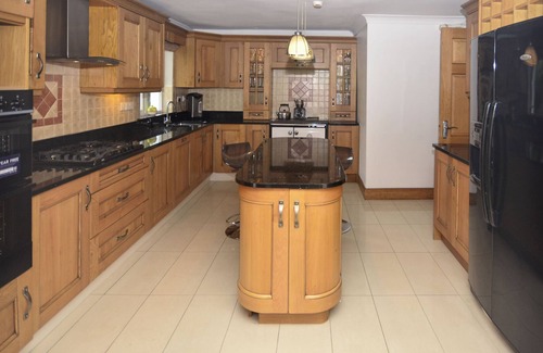 Ballyconneely Cottage | Property 374 - Ballyconneely - sleeps 14 guests in 5 bedrooms