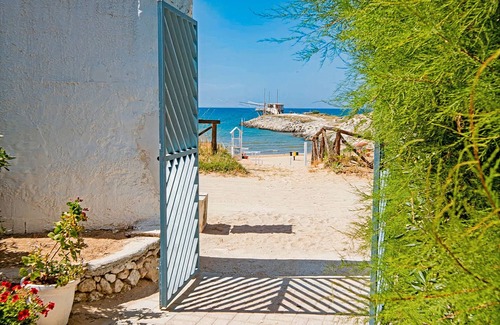 Chiesiola Resort | Property in a Holiday Village 'Baia Falcone - Basic Two-Room Apartment 406' with Sea View