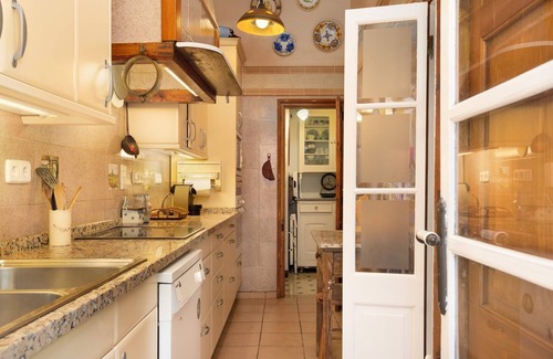 Sant Pol De Mar Villa | Property with classic style 200m beach and parking