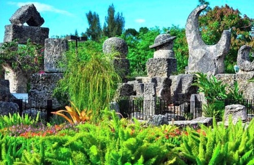 Homestead House | Propery is 20 min from florida keys huge space and parking for boat