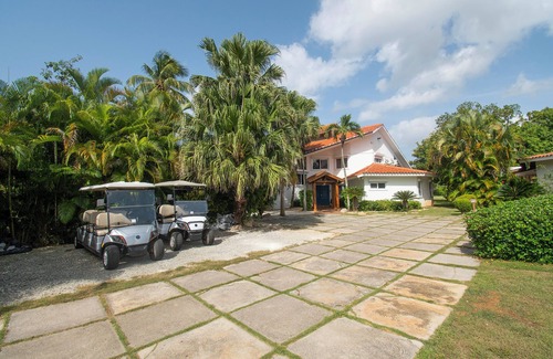 Playa Bibijagua Villa | Propiedad Casa de Campo