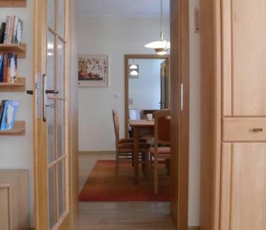 Marianske Lazne Apartment | Prostorný byt v centru Mariánských Lázní se saunou