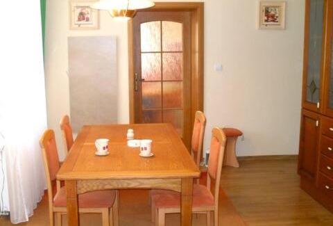 Marianske Lazne Apartment | Prostorný byt v centru Mariánských Lázní se saunou