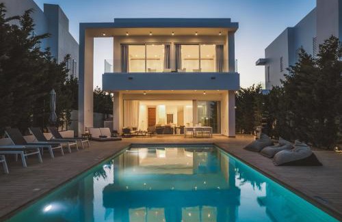 Pernera Villa | Protaras Beachfront Villa Blue Waves