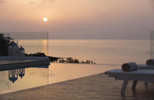 Pernera Villa | Protaras Beachfront Villa Blue Waves