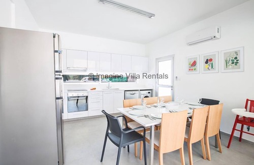 Protaras Villa | Protaras Greco Villa CCV3 - a villa that sleeps 10 guests in 5 bedrooms