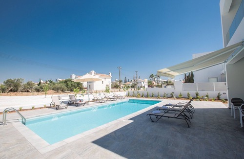 Protaras Villa | Protaras Greco Villa CCV1 - a villa that sleeps 10 guests in 5 bedrooms