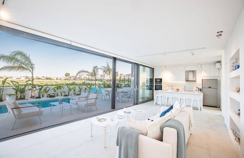 Kapparis Villa | Protaras Holiday Villa WP7 - a villa that sleeps 8 guests in 3 bedrooms