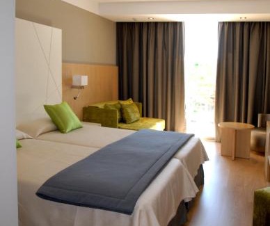Sa Coma Hotel | Protur Sa Coma Playa Hotel & Spa