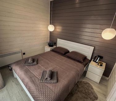 Slavske House | Provance House