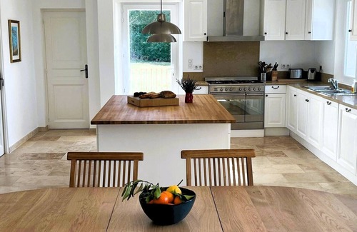 Saint-Saturnin-les-Apt House | Provencal house in Saint-Saturnin-Les-Apt. Breathtaking views & walk to village