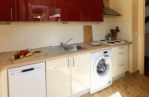 Antibes Ski Chalet | Provencal cottage in Antibes