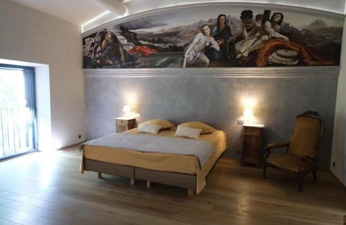 Cavaillon Villa | Provencal Farm with swimming pool near Isle sur la Sorgue - 10 people.
