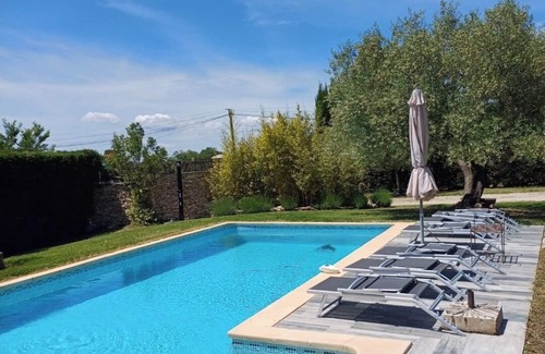 Cadenet House | Provençal villa with HEATED SWIMMING POOL near LOURMARIN and LUBERON vineyards