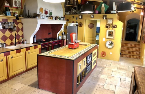 Oppede House | PROVENCE-A large characteristic and original house- 16 persons-
