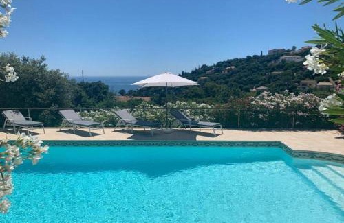 Les Issambres House | Provenzalische Villa l'Équilibre - mit Meerblick und privatem Pool by Riviera HomeLife