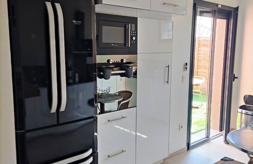 Livry-Gargan Cabin | Proximité de Paris/parc Expo Villepinte/disney/stade de France & Airpo Cdg/orly
