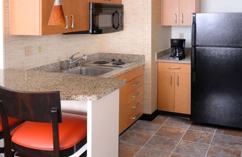 North Dallas Apartment | Proximity at its Best! Close to NorthPark Center! Pet-friendly, Parking, Pool!