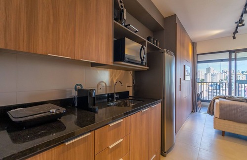 Bela Vista House | Proximo Paulista and Sirio Libanes