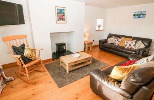 Rhyd-y-clafdy House | Prys Mawr