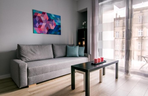 Jezyce Apartment | Przystanek Jeżyce