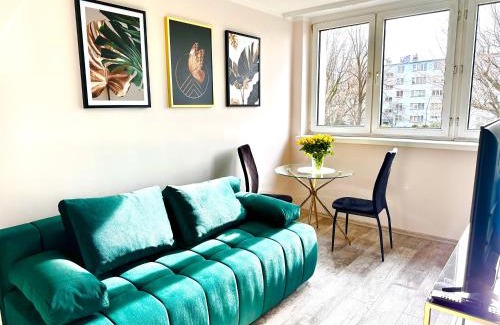 Bielsko-Biala Apartment | Przytulna Kawalerka z obiadem w cenie