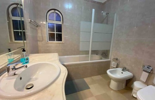 Mosqueira Villa | Vivenda Rosa