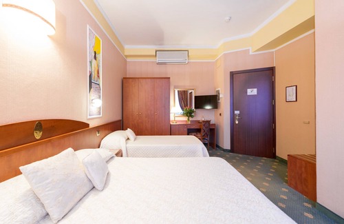 Montecatini Terme Hotel | Puccini
