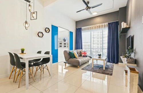 Bandar Puchong Jaya Apartment | Puchong Skypod Residence, 1-5 pax with Balcony Unit, Walking Distance to IOI Mall, 10min Drive to Sunway
