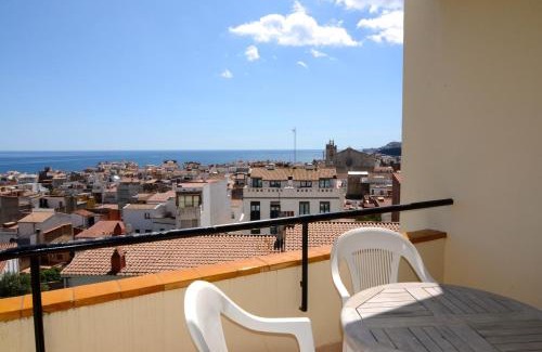 L'Escala Apartment | Puig Padro 6 1-4